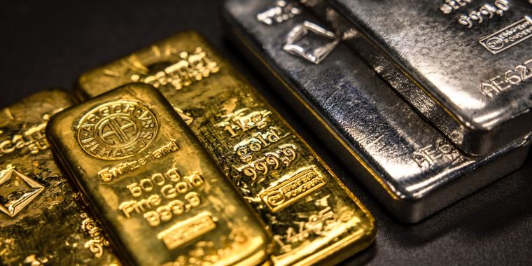 الذهب والمعادن النفيسة تستهل 2026 على ارتفاع قوي